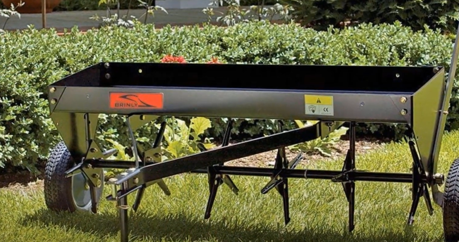 Top 5 Best Lawn Aerators for the Money [February 2024 Review] Grass