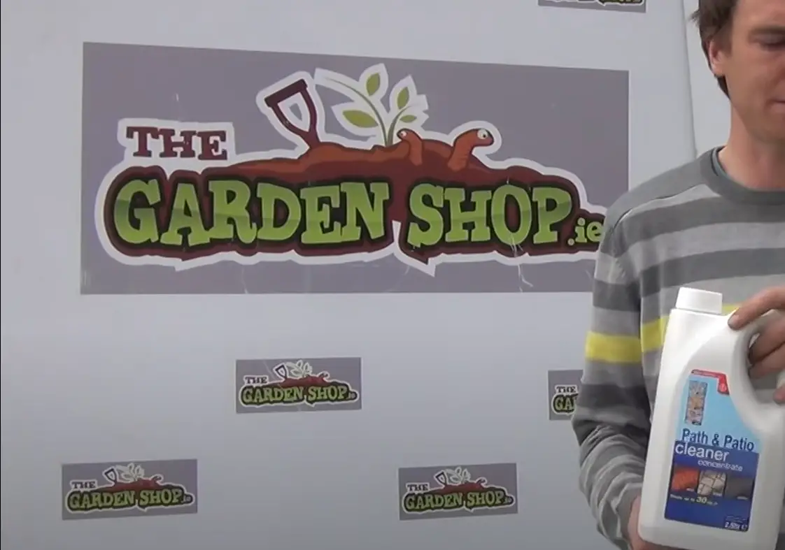 Top 5 Best Moss Killers for Lawns [June 2024 Review] Grass Killer